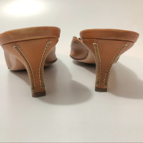 Vintage Salvatore Ferragamo slip-on Italian mules - Picture 6 of 10